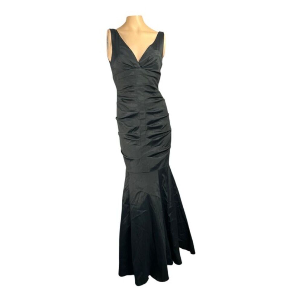 XSCAPE Black Ruched Mermaid Evening Gown Size 6